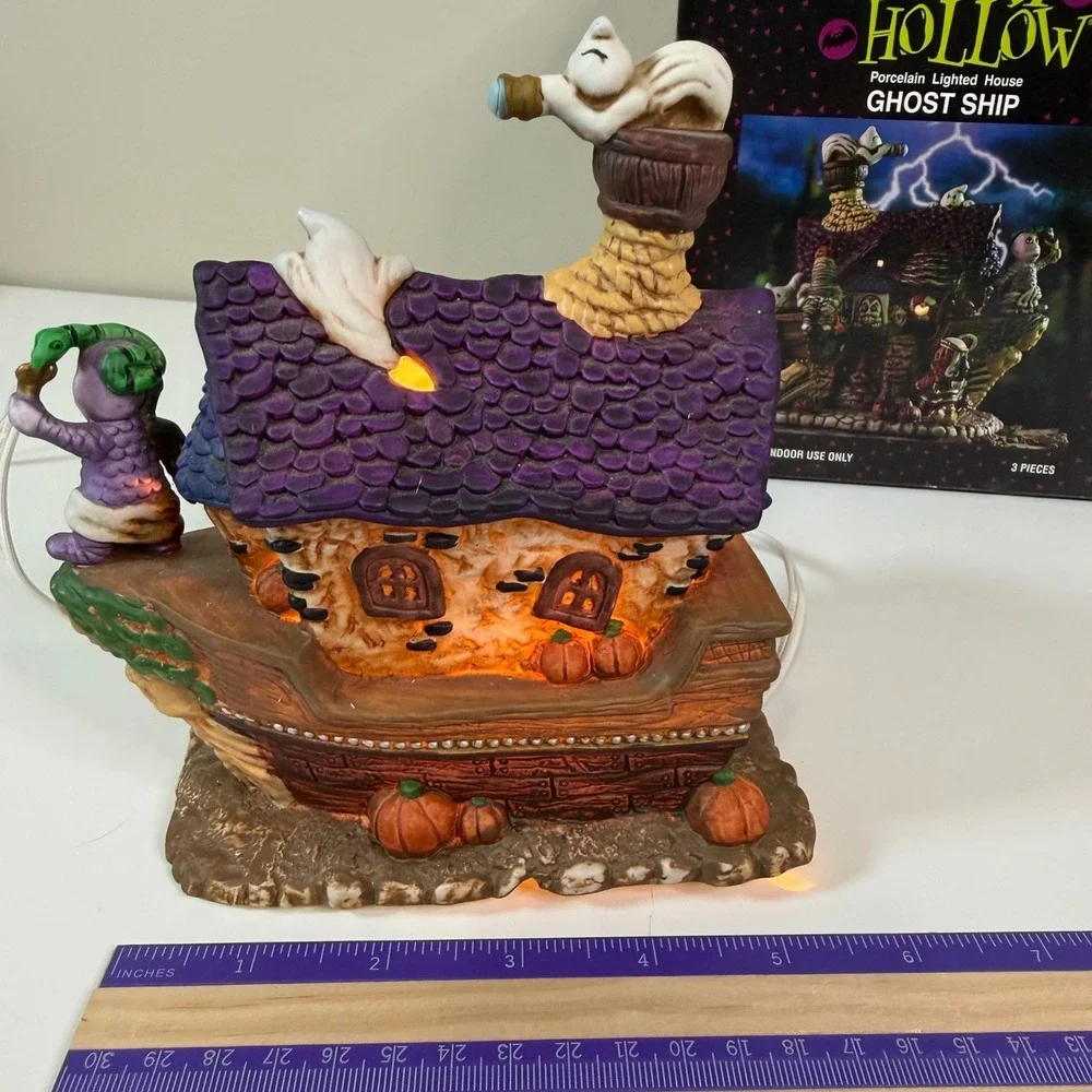 Spooky Hollow Porcelain Lighted Ghost Ship Halloween Village House Collectible